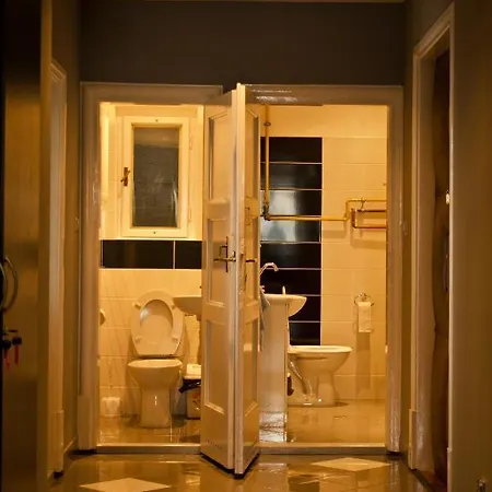 بيت شباب Tramp Aparthostel *