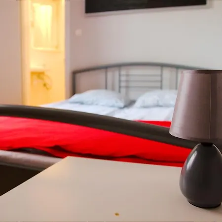 Hostal Tramp Aparthostel Cracovia