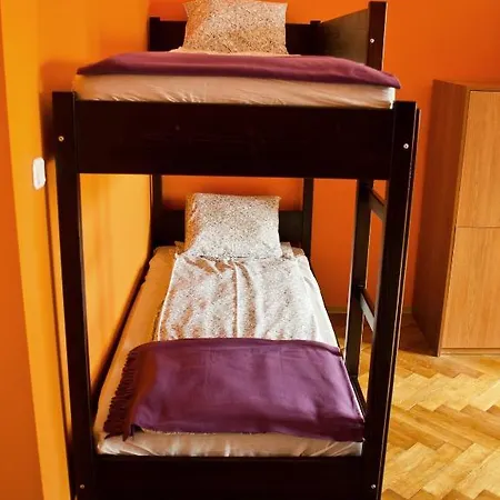 Tramp Aparthostel * Краков