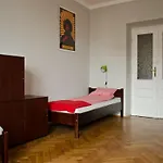 Tramp Aparthostel * Krasków