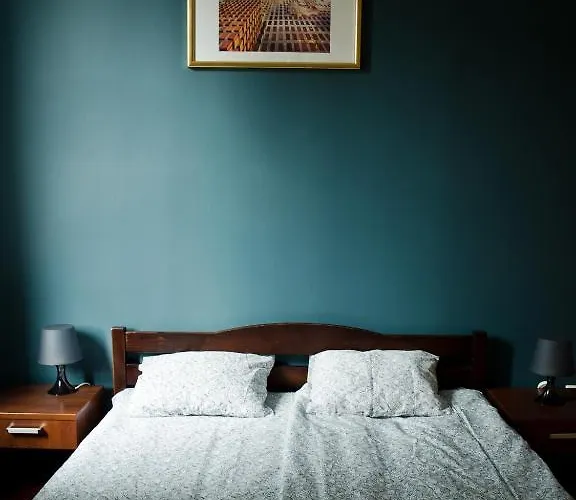 Tramp Aparthostel Hostel